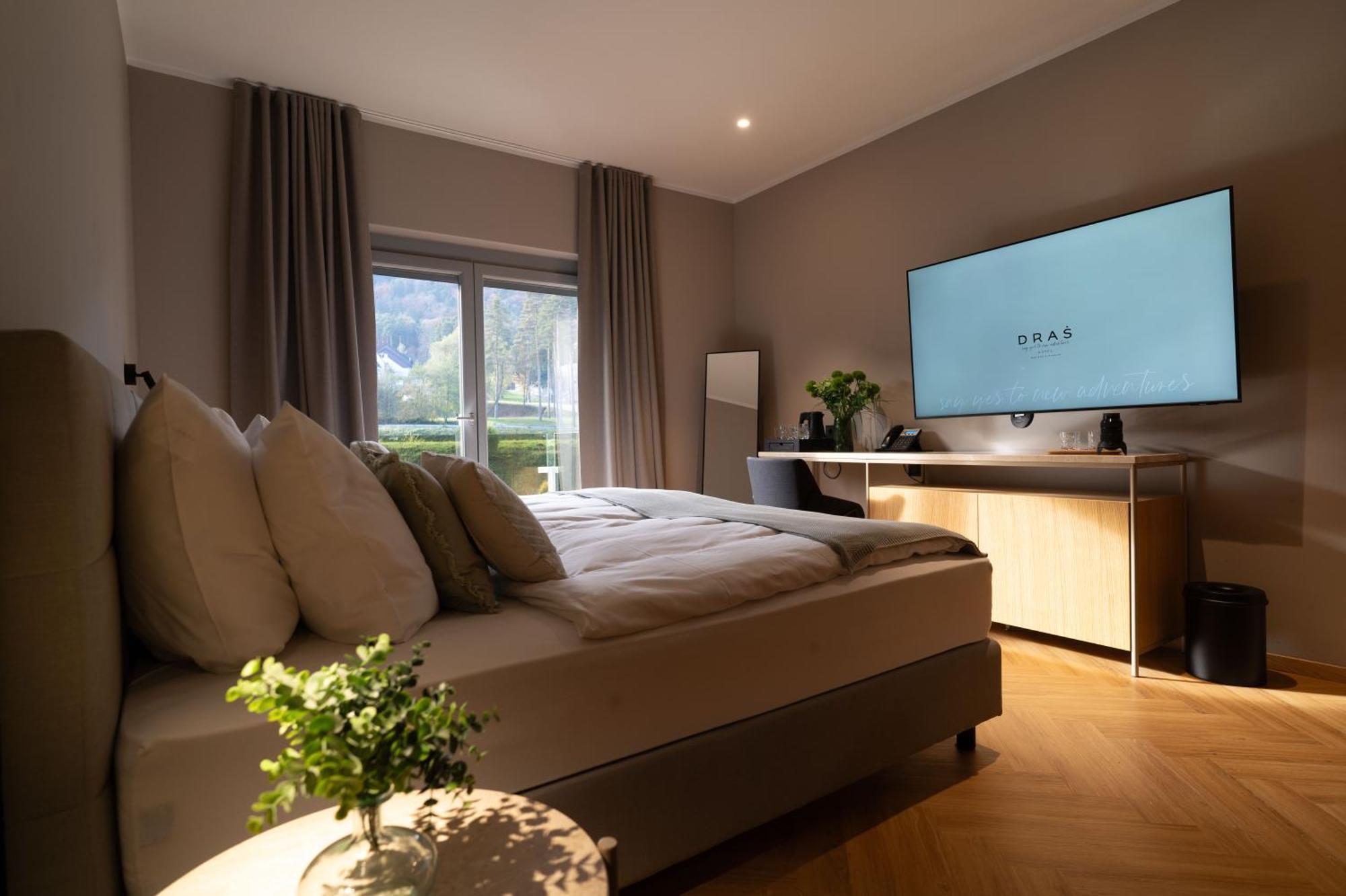 Hotel Dras Maribor Extérieur photo